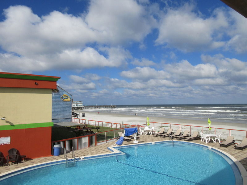 Roomba Inn & Suites - Daytona Beach Exterior photo